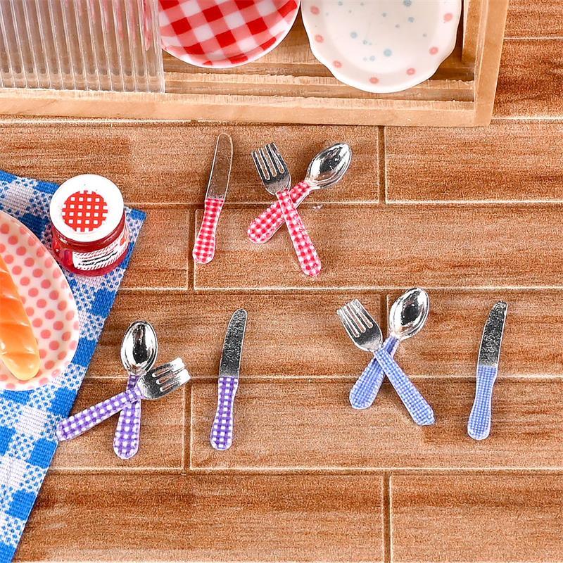 3 Set Casa delle bambole in mi - Kids Toys Kitchen Set recensione e prezzo